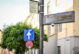 Primăria Sibiu achiziționează încă 110 afișaje digitale  pentru stațiile de autobuz