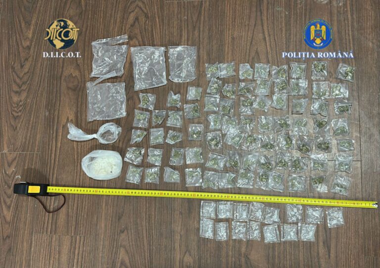 trafic de droguri Neamț grup infracțional